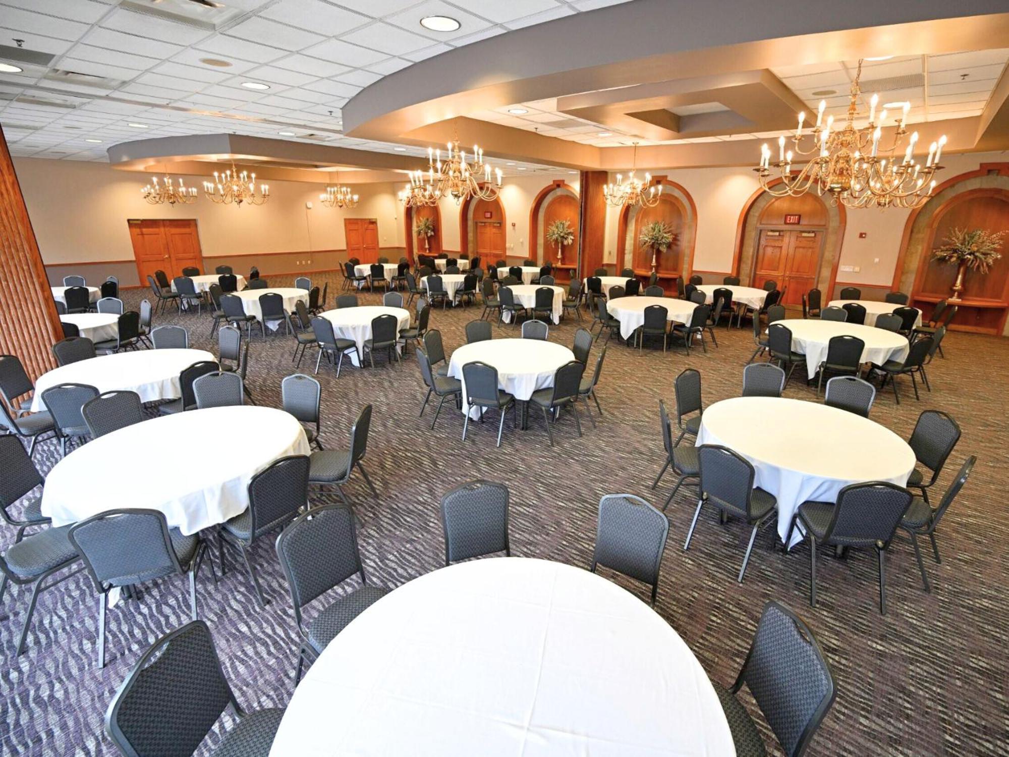 Fort Harrison State Park Inn Indianapolis Exterior photo