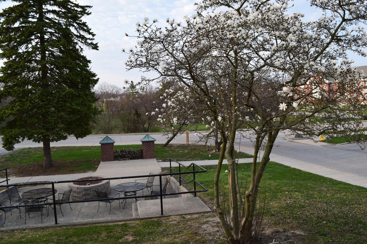 Fort Harrison State Park Inn Indianapolis Exterior photo